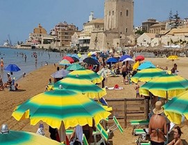 Vacanza a Pozzallo Mare Hotel in offerta