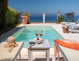 Offerta Capo d'Orlando Villa Piscina al mare 2607